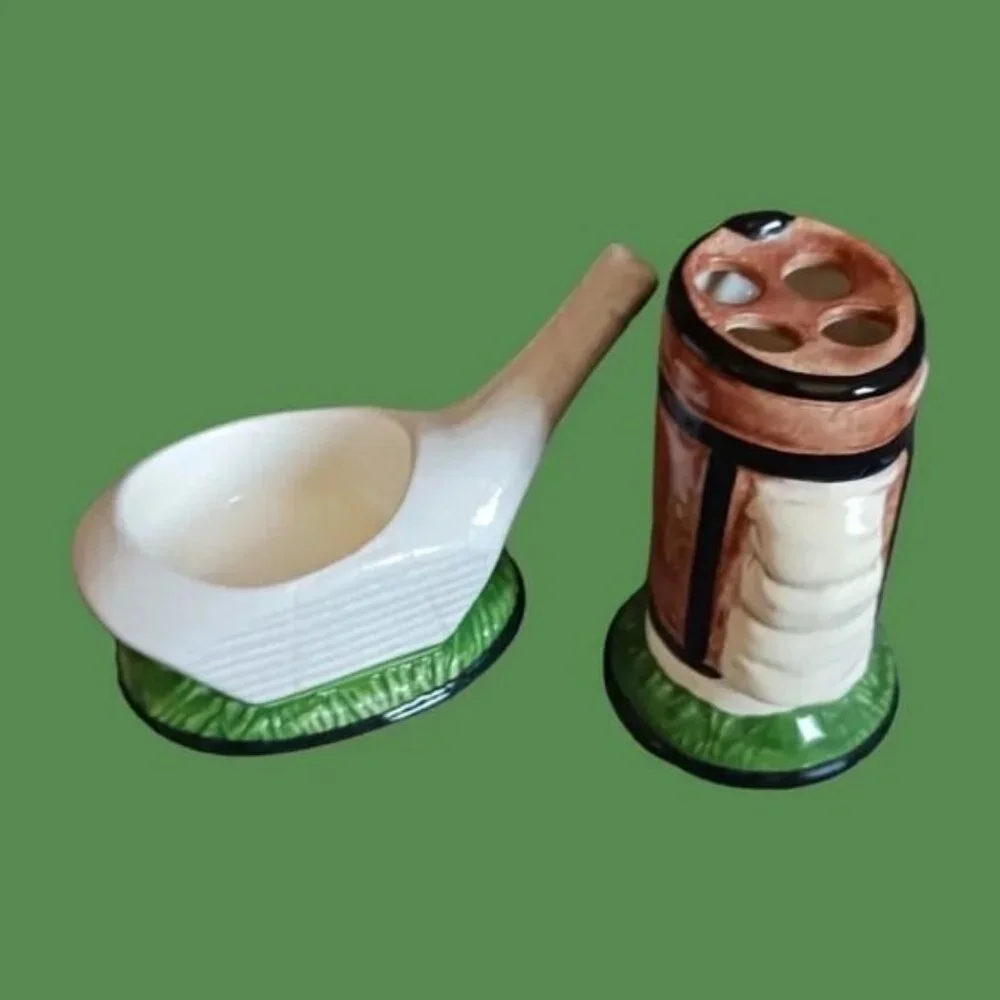 Set of 2 golf toothbrush holder